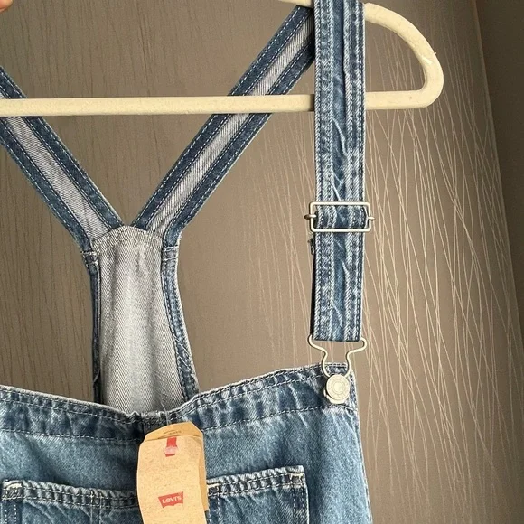 NWT Levi’s Vintage Denim Women’s Overalls - Picture 9 of 15